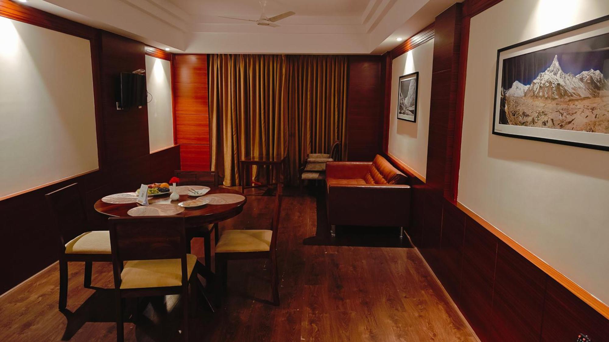 Mm Legacy - A Bergamont Hotel, Kanchipuram Ngoại thất bức ảnh