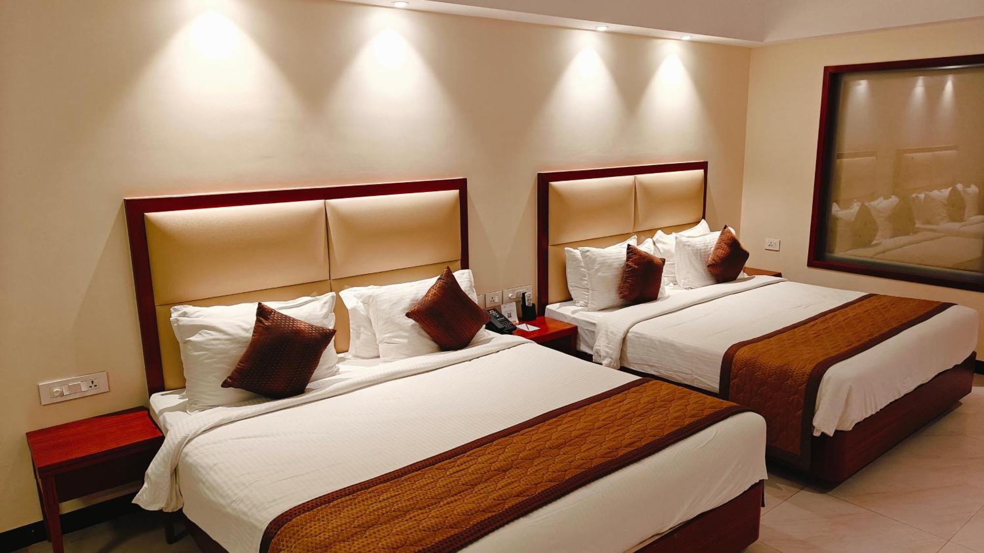 Mm Legacy - A Bergamont Hotel, Kanchipuram Ngoại thất bức ảnh