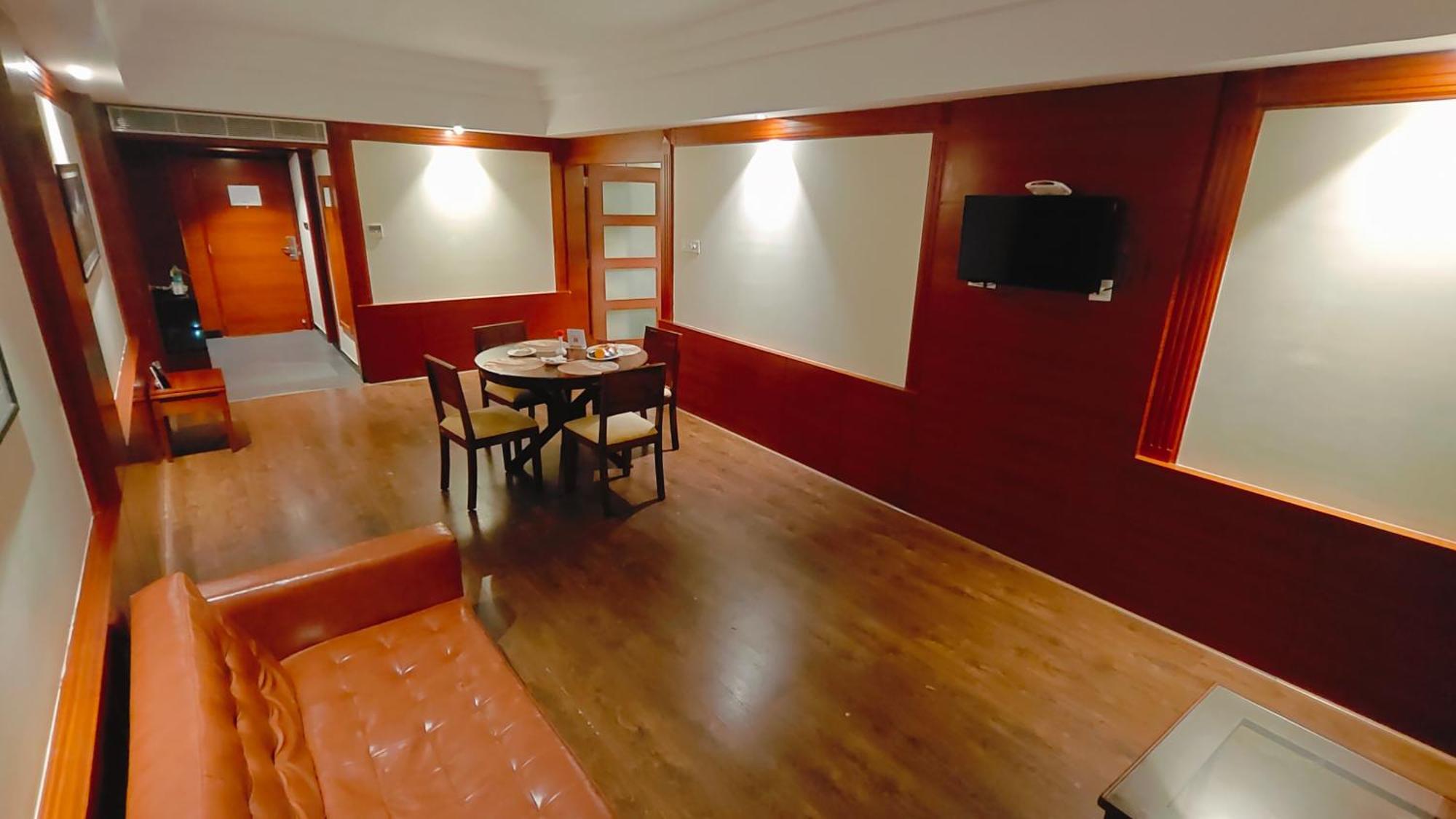 Mm Legacy - A Bergamont Hotel, Kanchipuram Ngoại thất bức ảnh