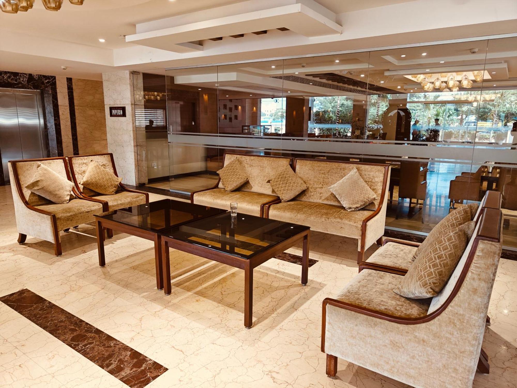 Mm Legacy - A Bergamont Hotel, Kanchipuram Ngoại thất bức ảnh